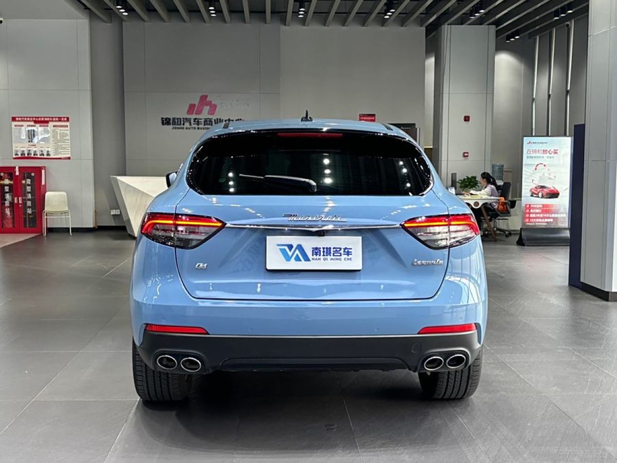 瑪莎拉蒂 Levante  2021款 3.0T 標(biāo)準(zhǔn)版圖片