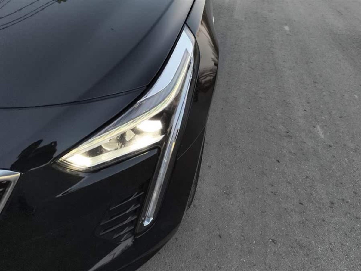 凱迪拉克 CT6  2019款 28T 精英型圖片
