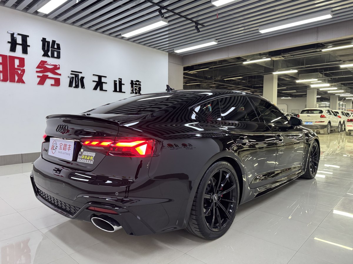 奧迪 奧迪RS 5  2021款 RS5 Sportback 黑曜版圖片