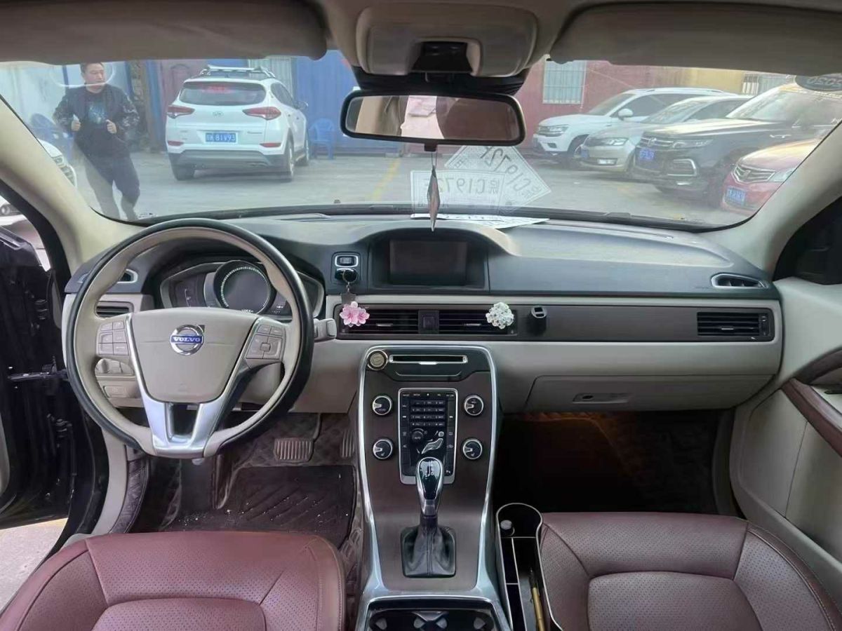 沃爾沃 S80  2014款 S80L 2.0T T5智雅版圖片