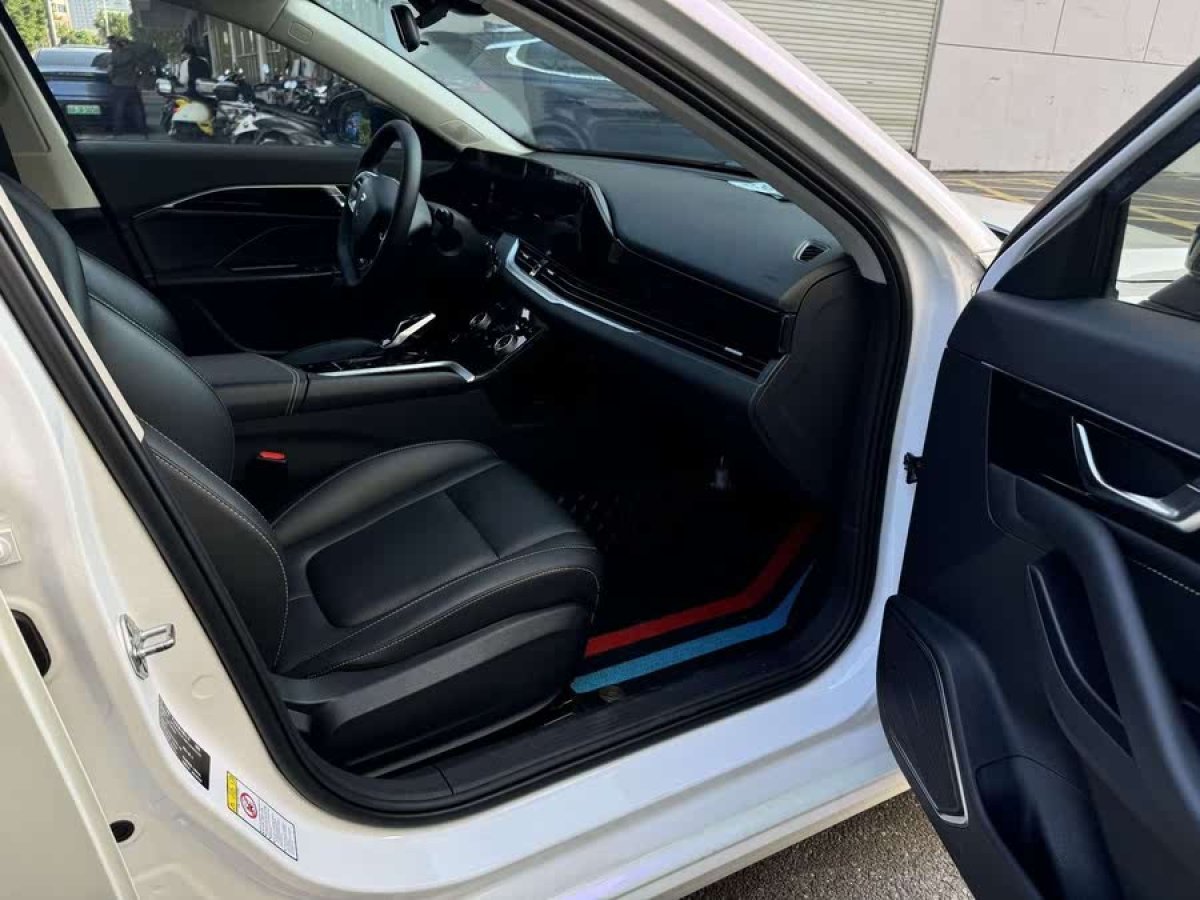 奔騰 B70  2021款 1.5T 自動樂享型圖片