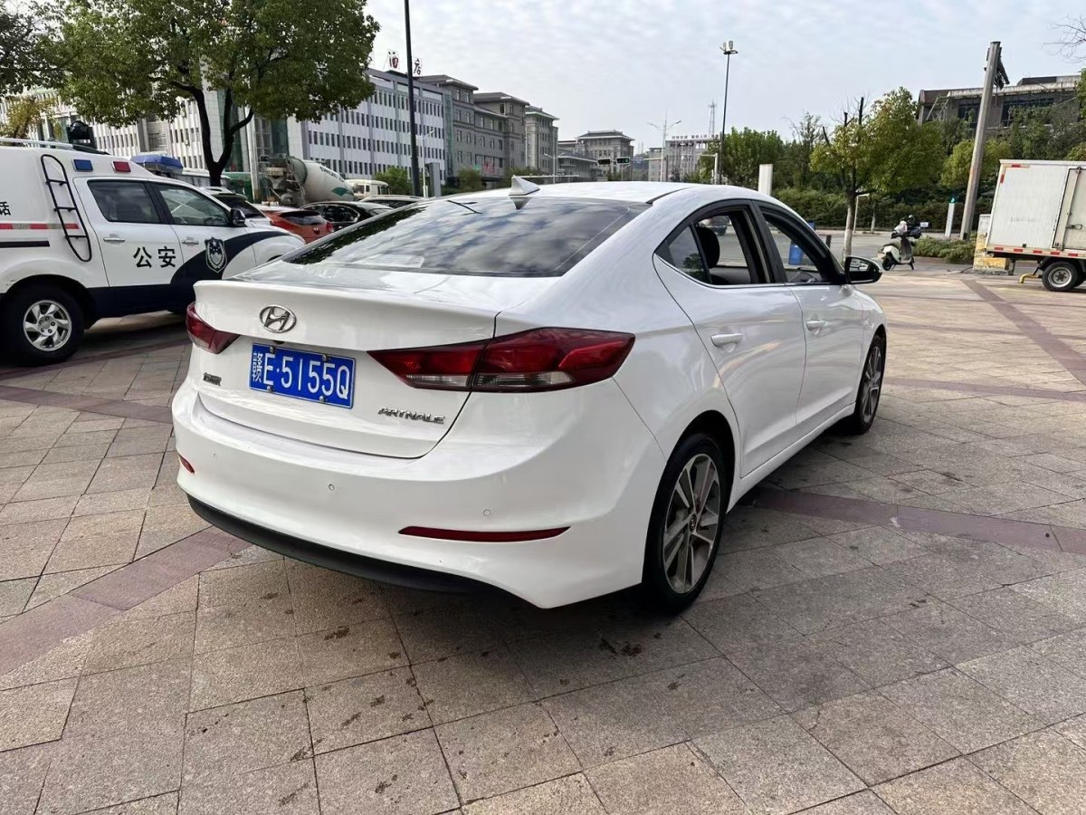 現(xiàn)代 領(lǐng)動  2016款 1.6L 自動智炫?精英型圖片