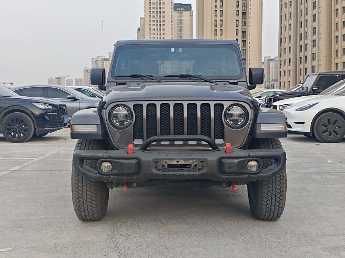 Jeep 牧馬人  2019款 2.0T Sahara 四門版 國(guó)VI圖片