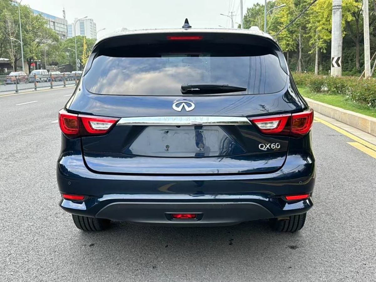 2018年7月英菲尼迪 QX60  2020款 2.5 S/C Hybrid 兩驅(qū)卓越版 國VI