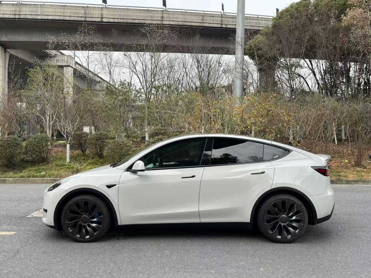 特斯拉 Model 3  2021款 改款 標準續(xù)航后驅升級版圖片