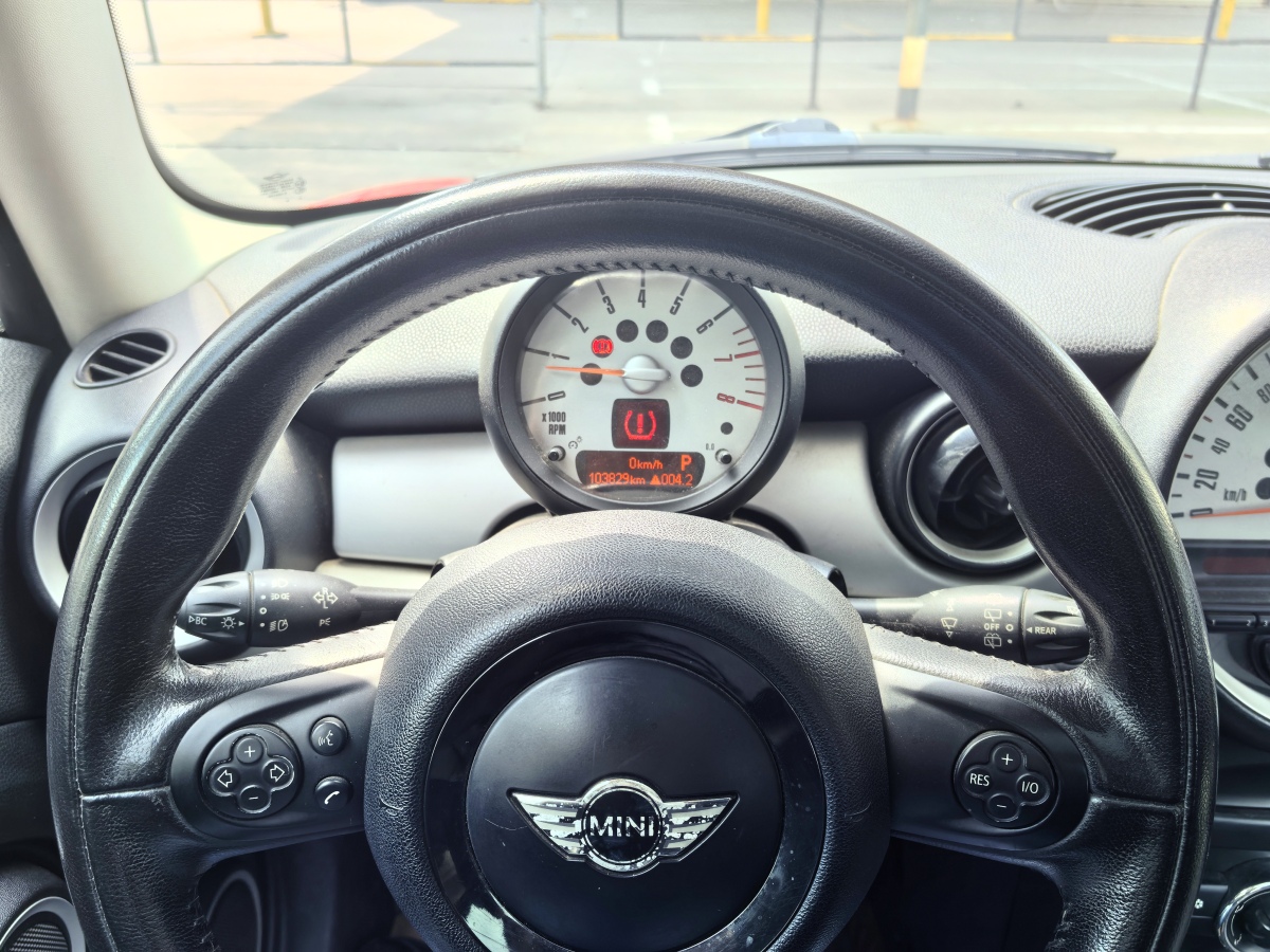 MINI COUNTRYMAN  2011款 1.6L COOPER Fun圖片