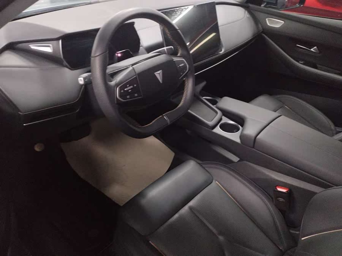 深藍(lán) 深藍(lán)SL03  2022款 1.5L 1200增程版圖片