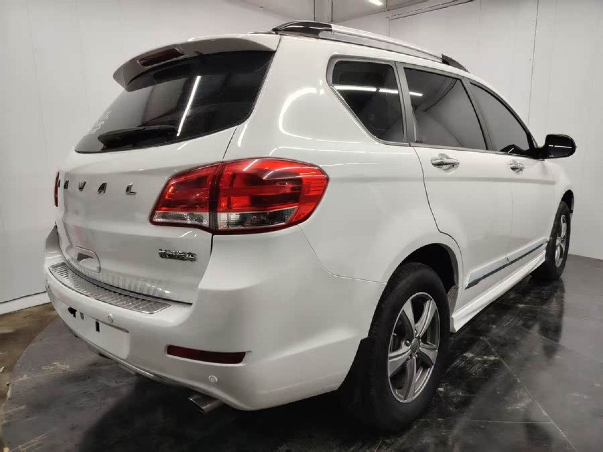 哈弗 H6  2015款 升級(jí)版 1.5T 手動(dòng)兩驅(qū)精英型圖片