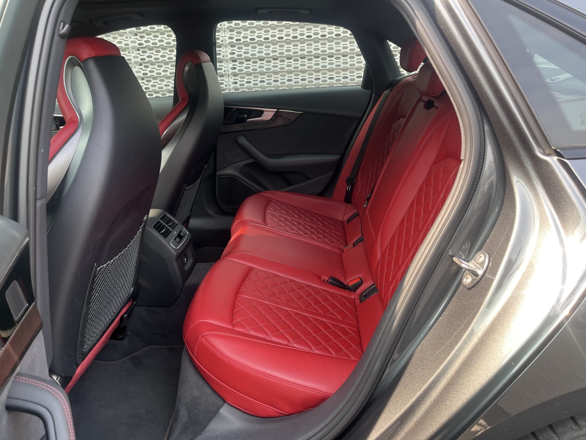 2024年2月奧迪 奧迪S4  2024款 S4 3.0TFSI
