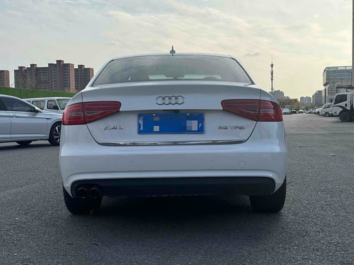 奧迪 奧迪A4L  2013款 35 TFSI 自動標準型圖片