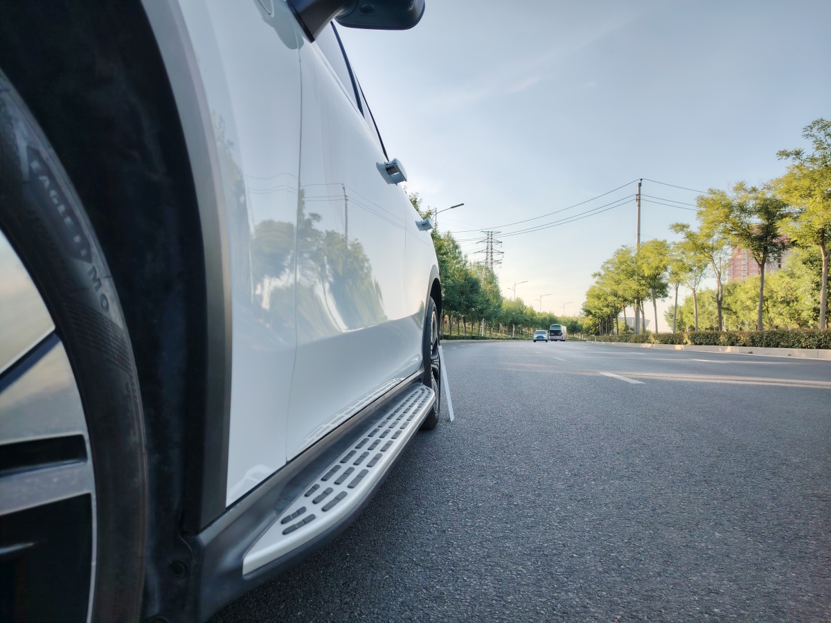 奔驰 奔驰EQE SUV  2023款 350 4MATIC 豪华版图片