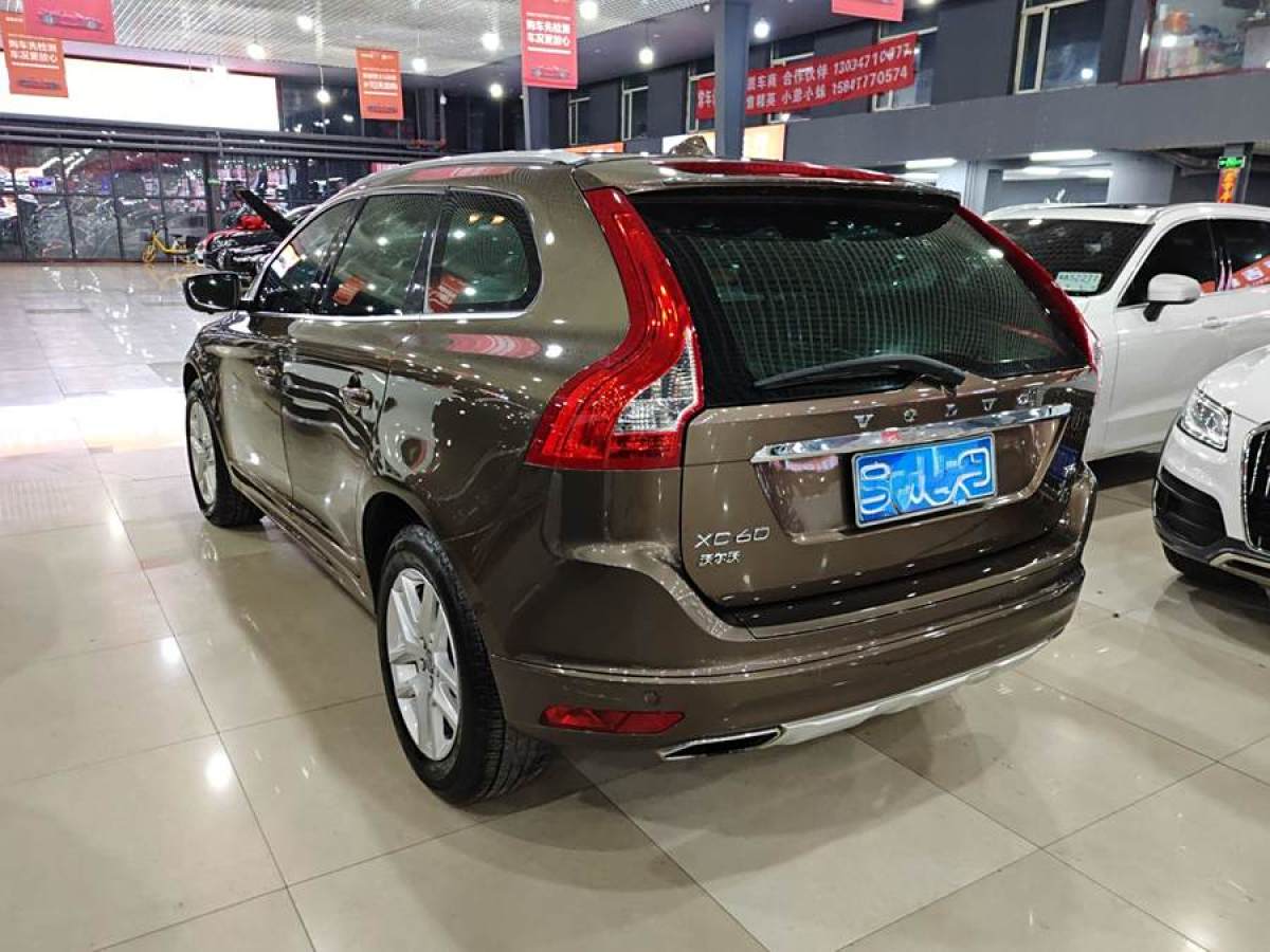 沃爾沃 XC60  2017款 T5 智進(jìn)升級版圖片