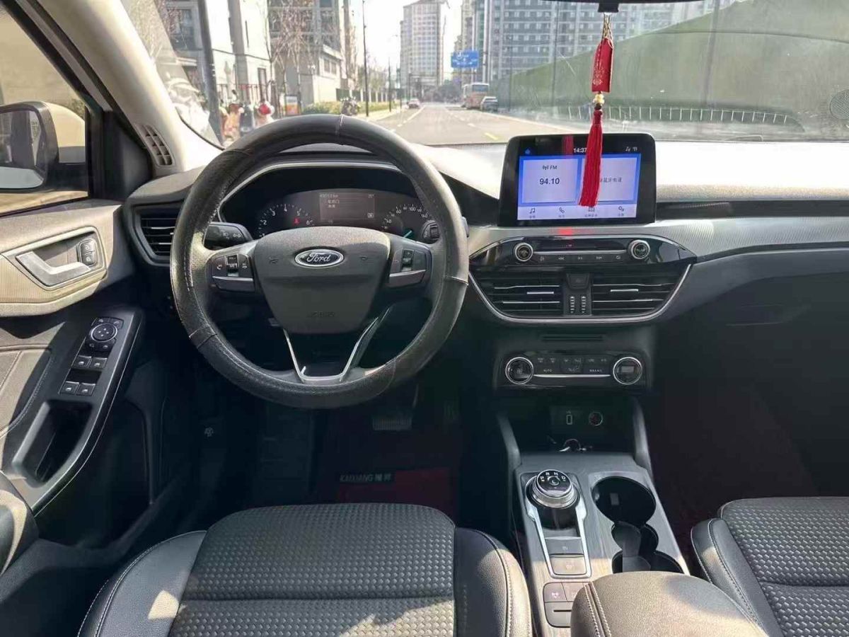 福特 ?？怂? 2019款 ST 歐洲版圖片
