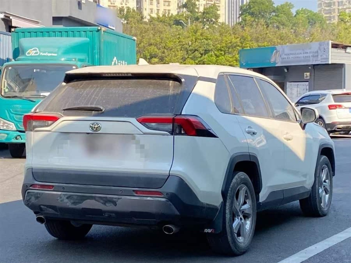 豐田 RAV4榮放  2020款 2.0L CVT四驅(qū)風(fēng)尚PLUS版圖片