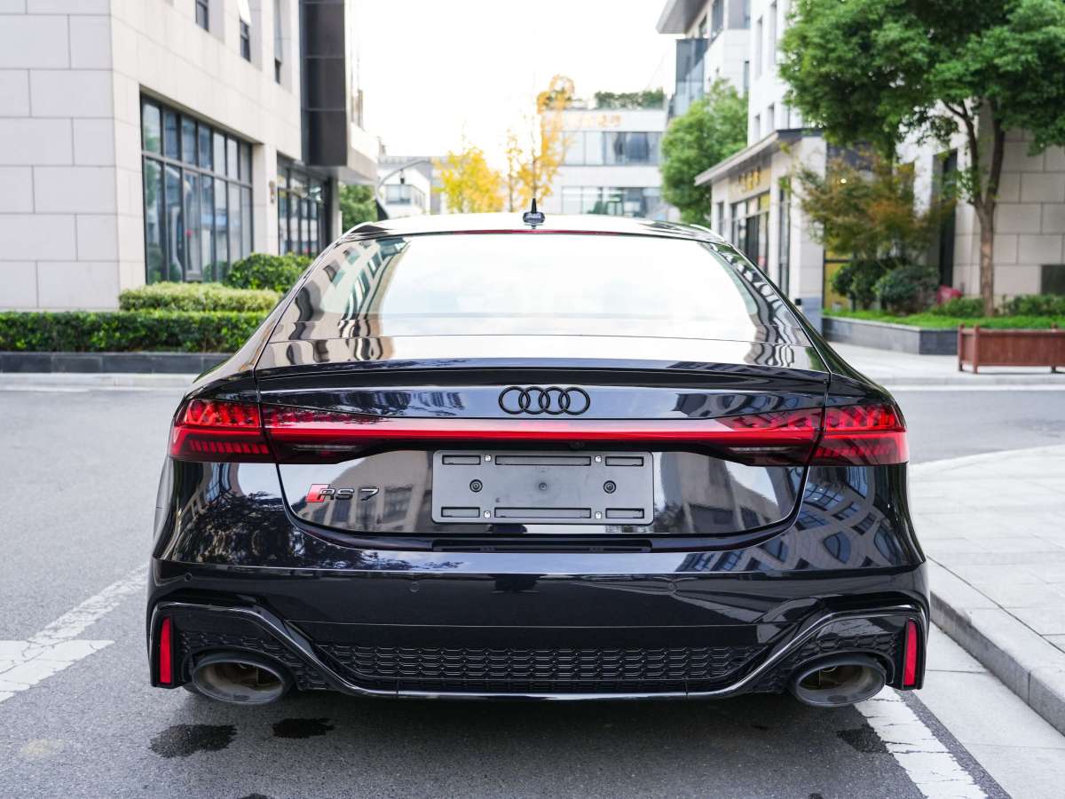 奧迪 奧迪RS 7  2024款 RS 7 4.0T Sportback performance圖片