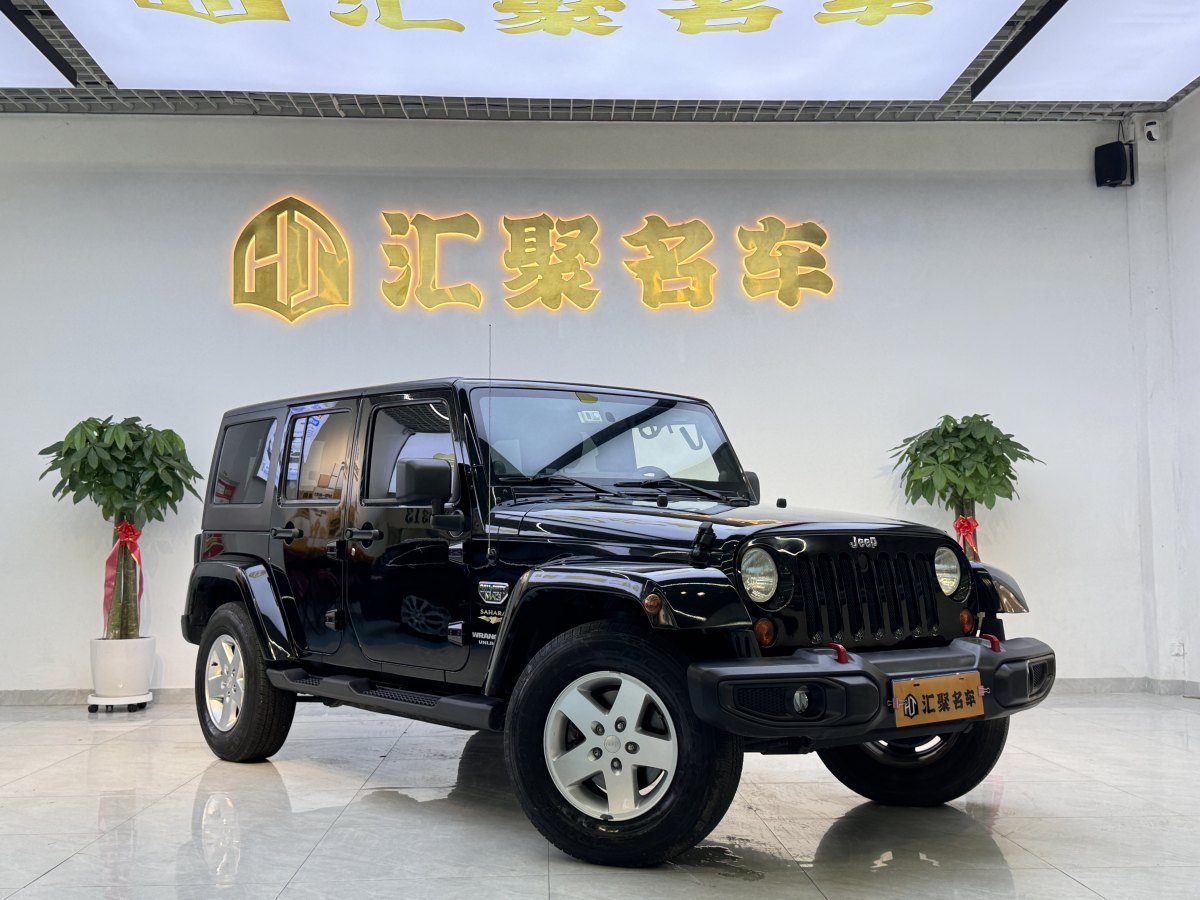 2012年8月Jeep 牧馬人  2012款 3.6L Sahara 四門版