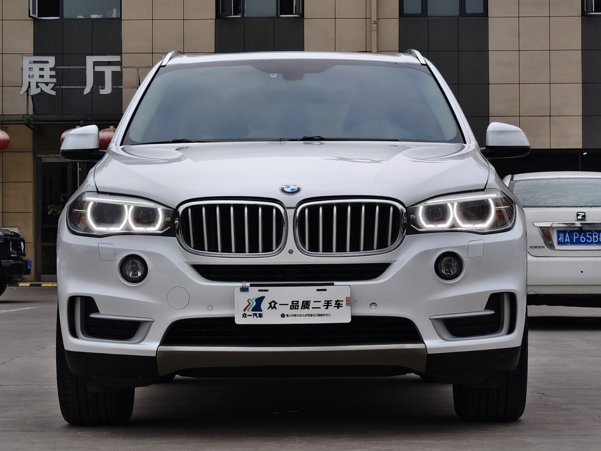 2014年4月寶馬 寶馬X5  2014款 xDrive35i 領(lǐng)先型