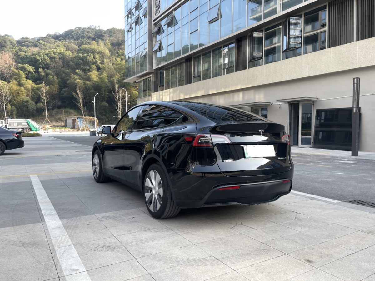 2023年9月特斯拉 Model 3  2021款 改款 標(biāo)準(zhǔn)續(xù)航后驅(qū)升級(jí)版