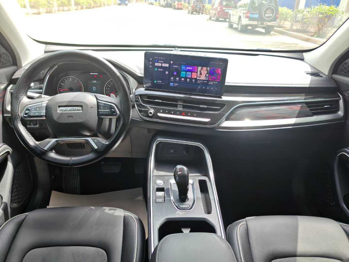 哈弗 H6  2021款 國(guó)潮版 1.5GDIT 自動(dòng)冠軍版圖片