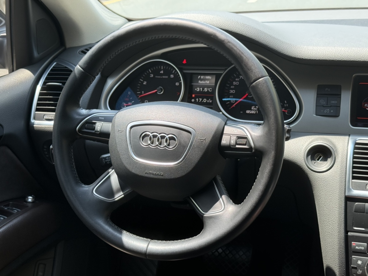 奧迪 奧迪Q7  2015款 35 TFSI 進取型圖片