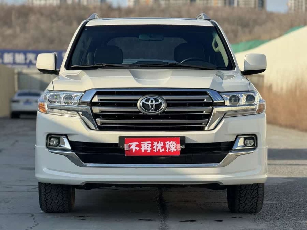 豐田 蘭德酷路澤  2010款 4.0L 自動VX圖片