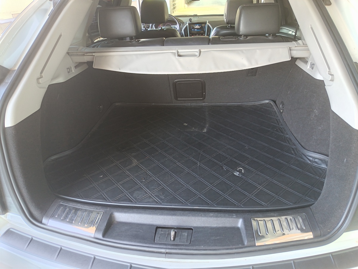 凱迪拉克 SRX  2015款 3.0L 舒適型圖片
