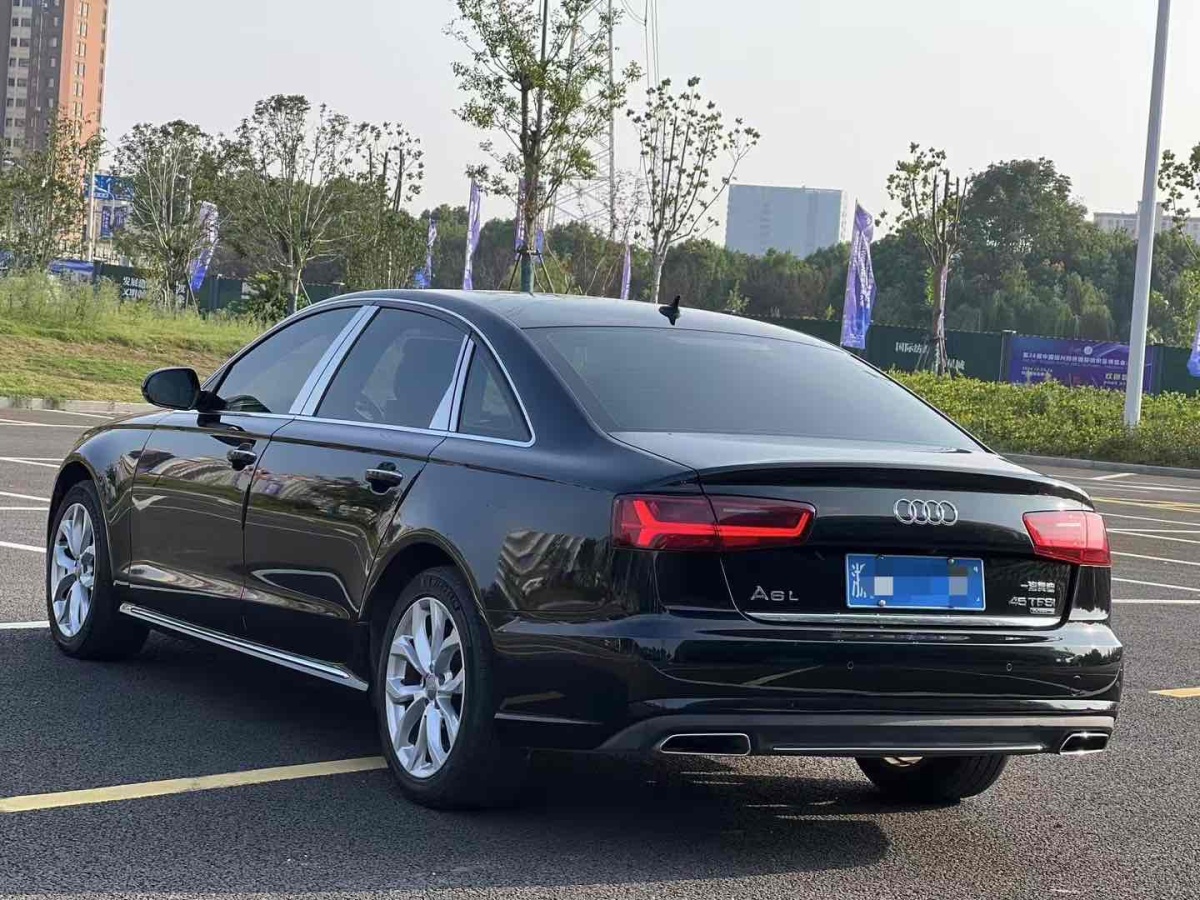 奧迪 奧迪A6L  2017款 45 TFSI quattro 運(yùn)動(dòng)型圖片