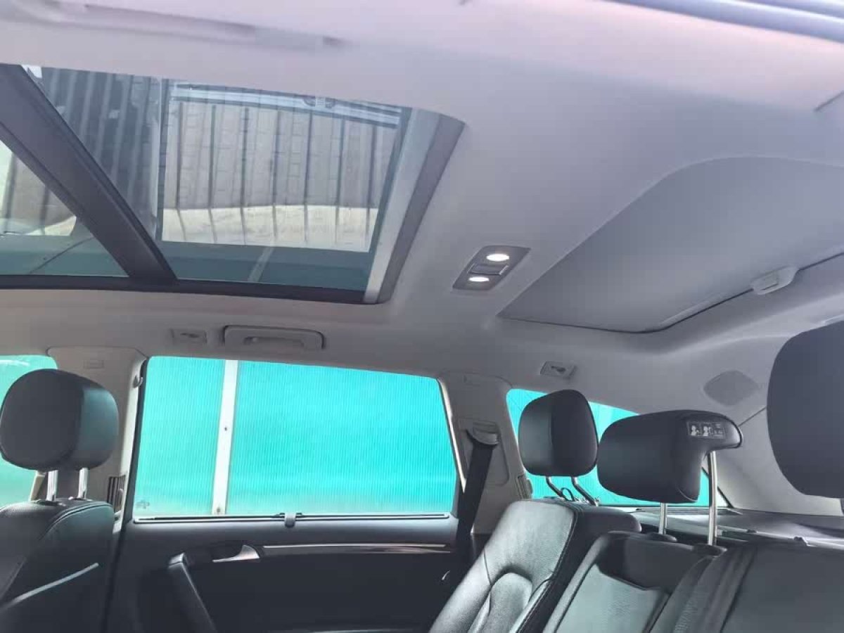 奧迪 奧迪Q7  2012款 3.0 TFSI 舒適型(200kW)圖片
