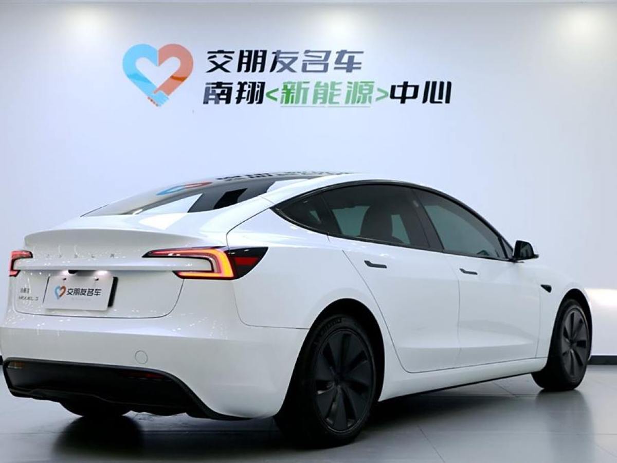 特斯拉 Model Y  2023款 后輪驅(qū)動版圖片