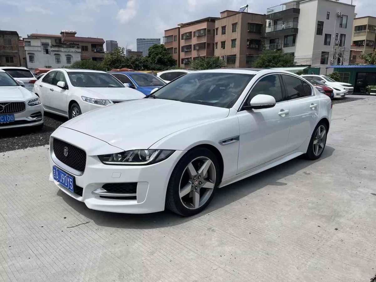 捷豹 XE  2015款 2.0T 200PS R-Sport图片