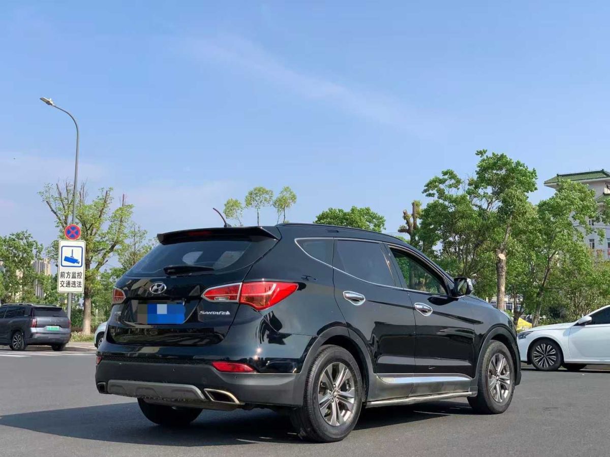 現(xiàn)代 朗動  2013款 1.6L 自動領(lǐng)先型圖片
