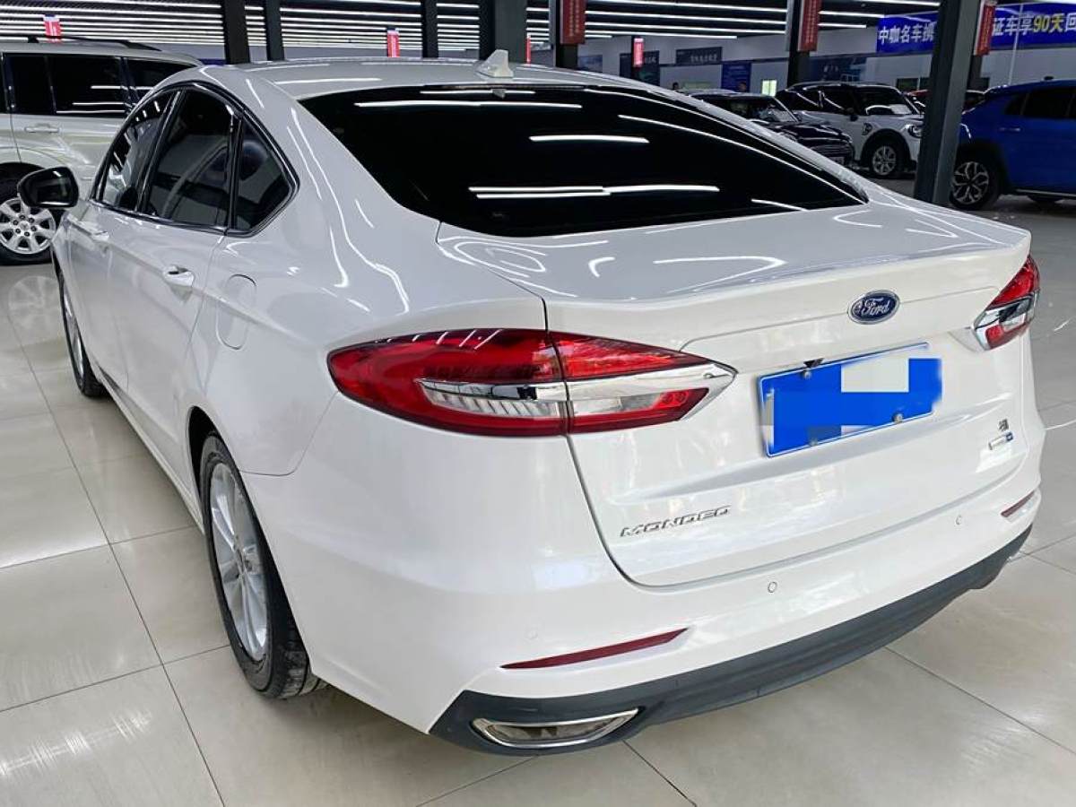 福特 蒙迪歐  2018款 EcoBoost 180 智控時(shí)尚型 國(guó)VI圖片