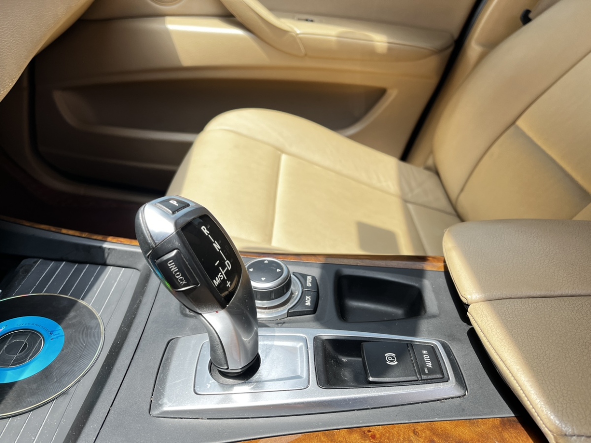 寶馬 寶馬X5  2013款 xDrive35i 豪華型圖片