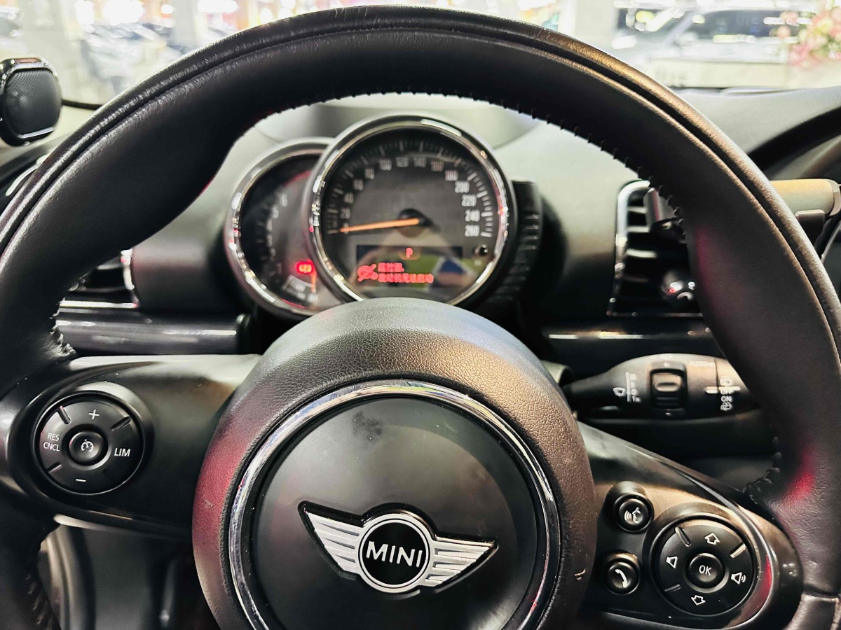 MINI CLUBMAN  2016款 改款 1.5T COOPER 極客版圖片