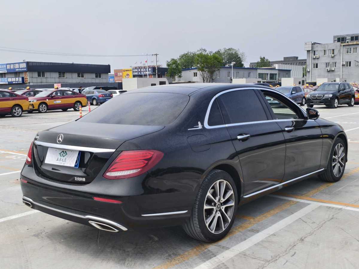 奔馳 奔馳E級  2019款 改款 E 300 L 豪華型圖片