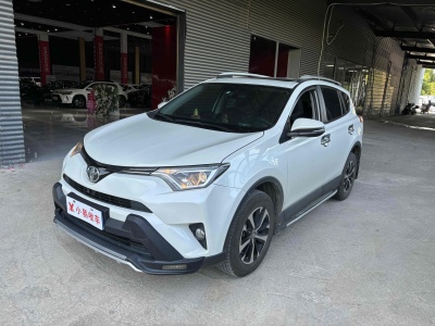 2018年8月 丰田 RAV4 荣放 2.0L CVT两驱风尚版图片