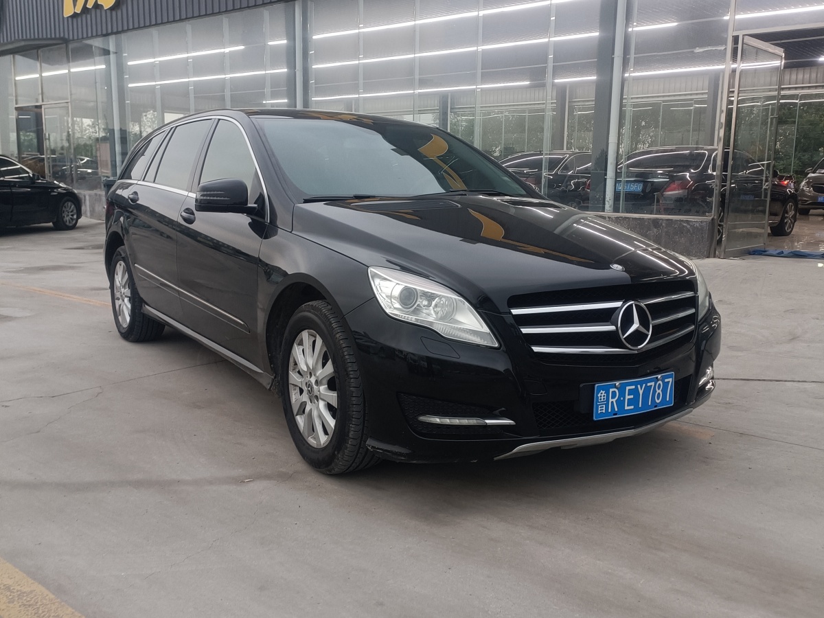 奔驰 奔驰R级  2015款 R 320 4MATIC 豪华型图片