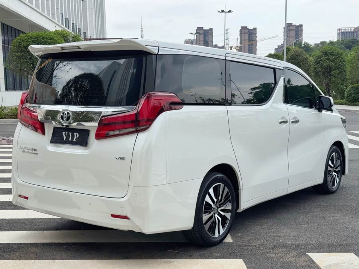 豐田 埃爾法  2018款 改款 3.5L 尊貴版圖片