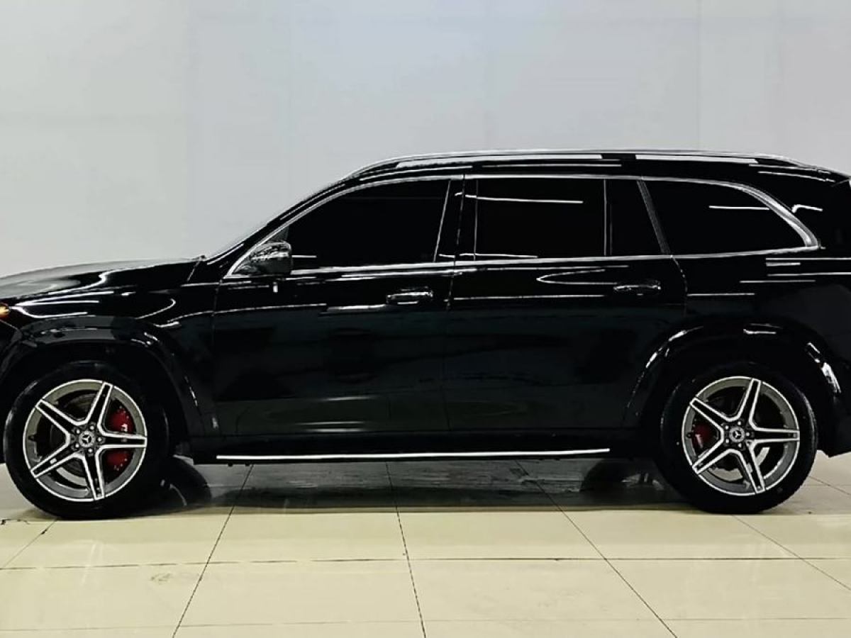 奔馳 奔馳GLS  2022款 改款二 GLS 450 4MATIC 豪華型圖片