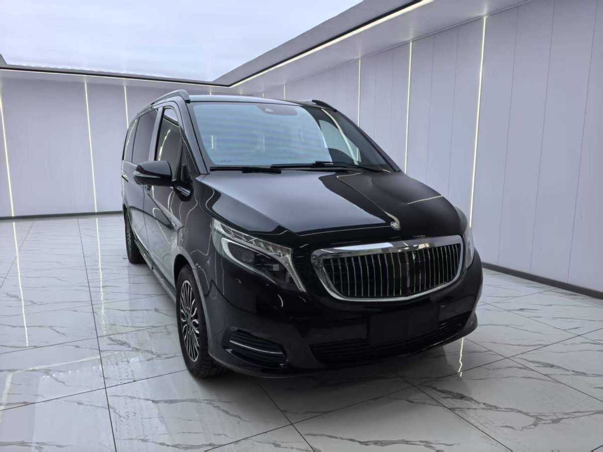 奔馳 V級  2016款 V 260 L 尊貴加長版圖片