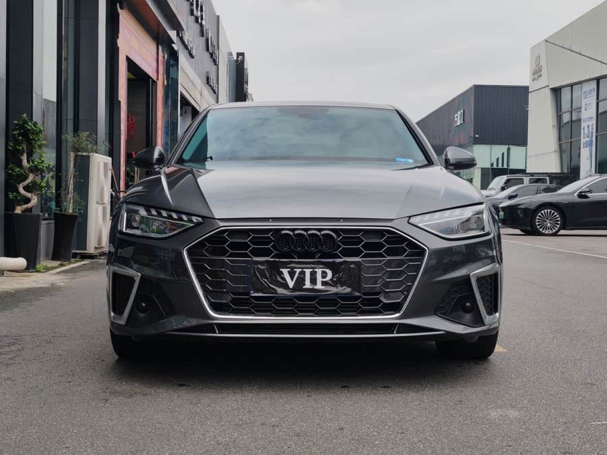奧迪 奧迪A4L  2020款 40 TFSI 時(shí)尚動(dòng)感型圖片