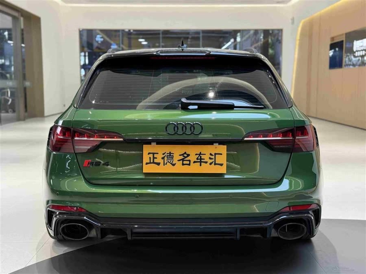 奧迪 奧迪RS 4  2021款 RS4 Avant 暗金版圖片
