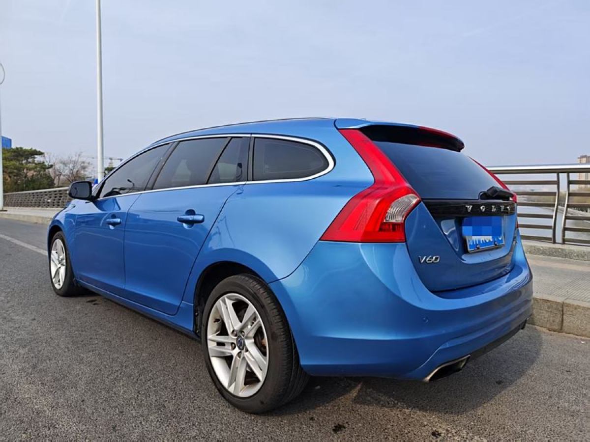 沃爾沃 V60  2015款 T5 智雅版圖片