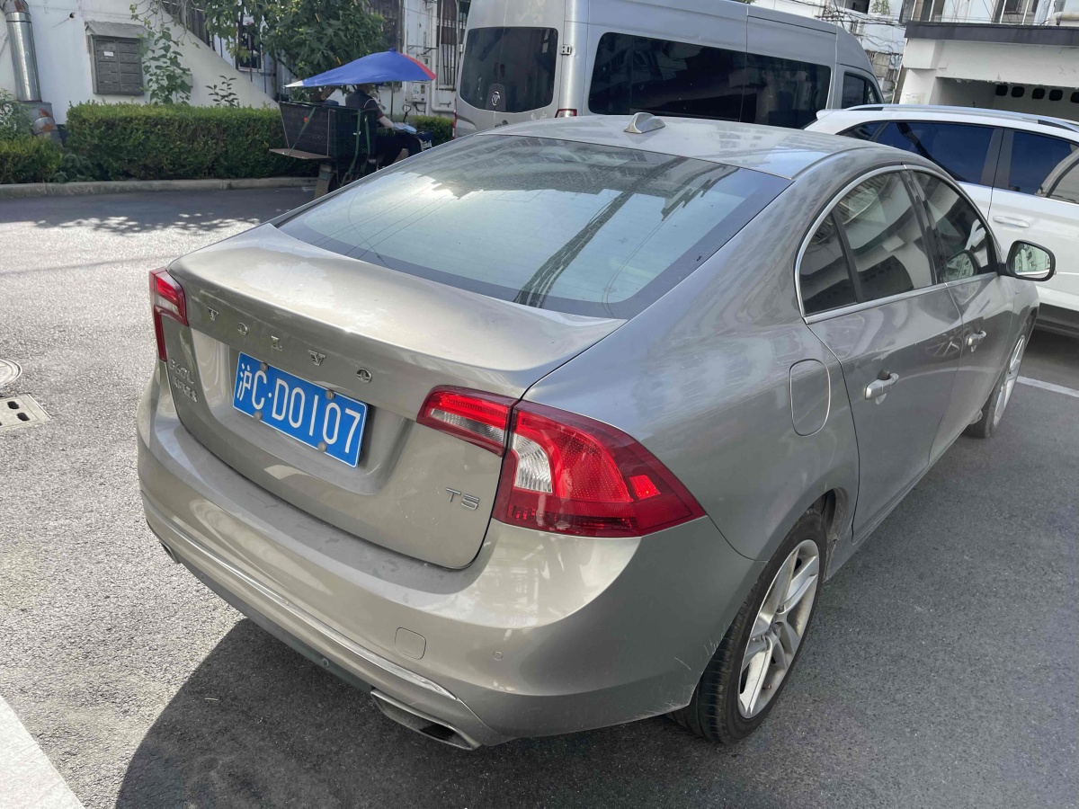 沃尔沃 S60  2015款 L 2.0T T5 智驭版图片