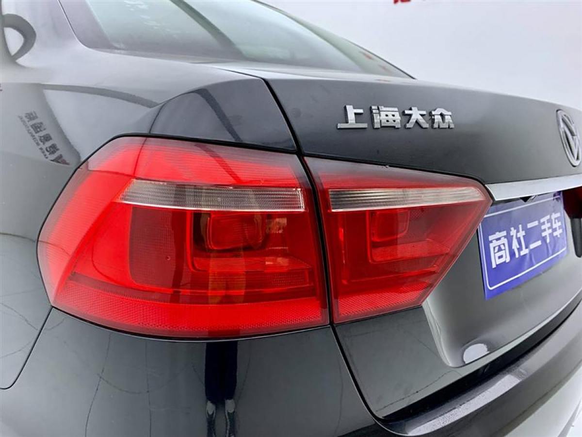 大眾 朗逸  2013款 改款經(jīng)典 1.6L 自動舒適版圖片