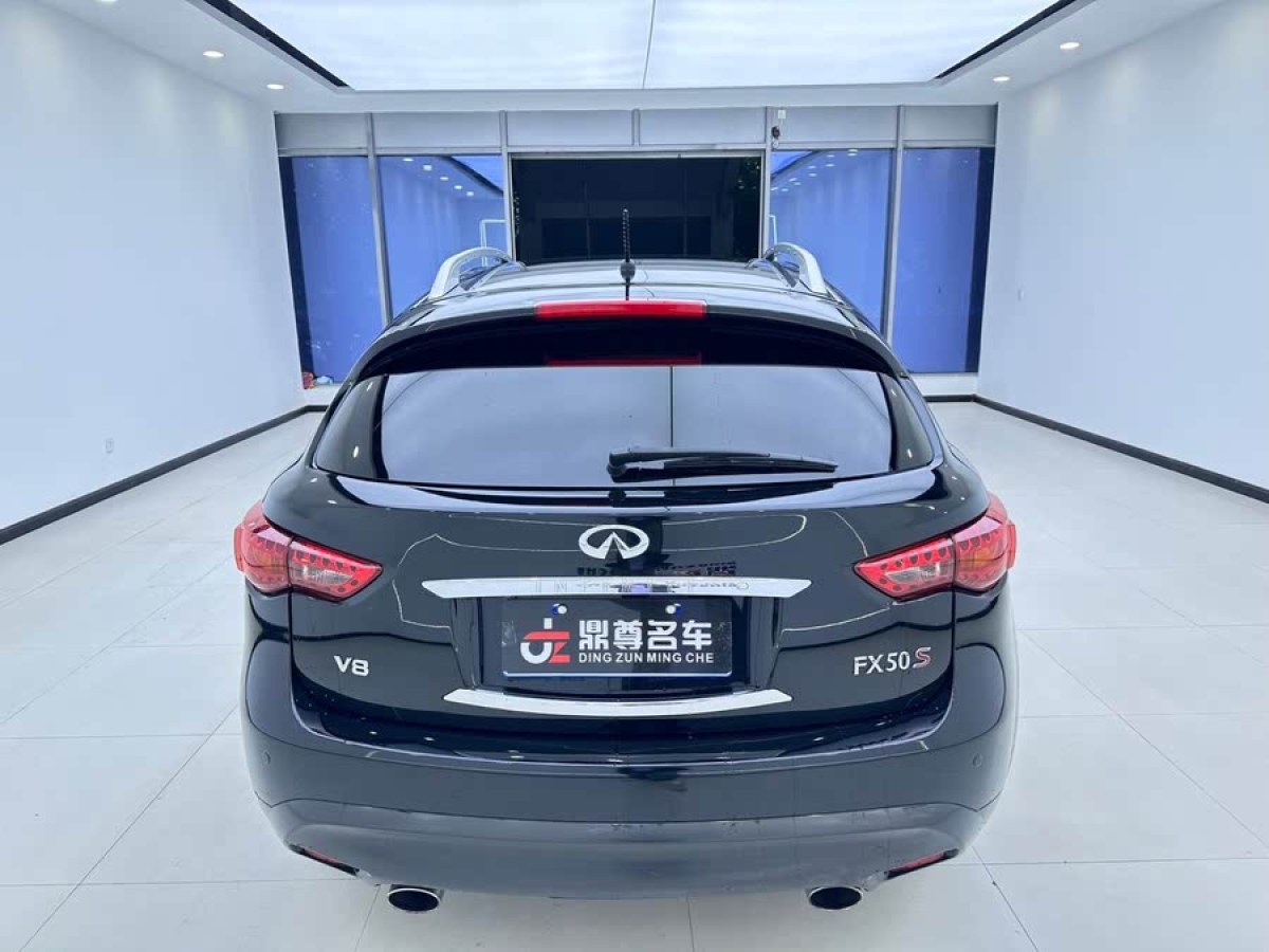 英菲尼迪 FX  2010款 FX50 巔峰版圖片