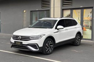 途觀L 大眾 改款 330TSI 自動兩驅(qū)智享版