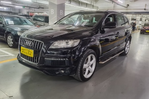 奥迪Q7 奥迪 35 TFSI 运动型