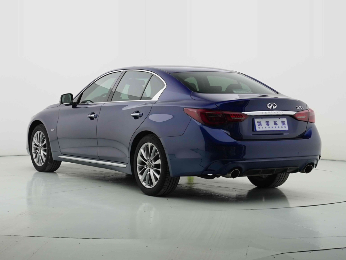 英菲尼迪 Q50L  2018款  2.0T 逸享版 國(guó)VI圖片