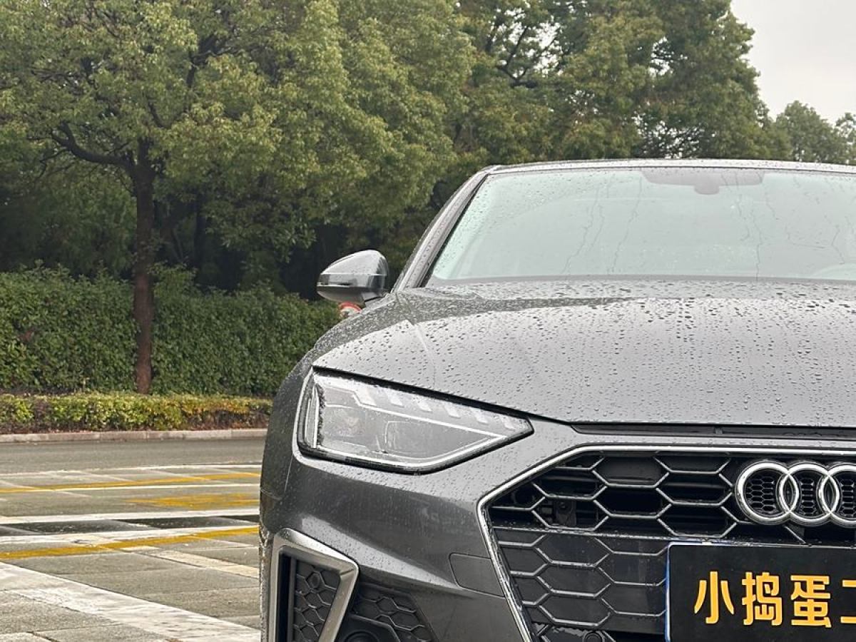 奧迪 奧迪A4L  2020款 40 TFSI 豪華動感型圖片